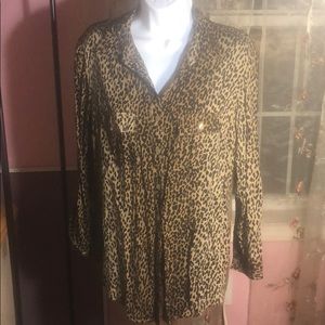 Faded Glory button down cheetah print shirt